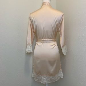 SS Weddings Satin Robe